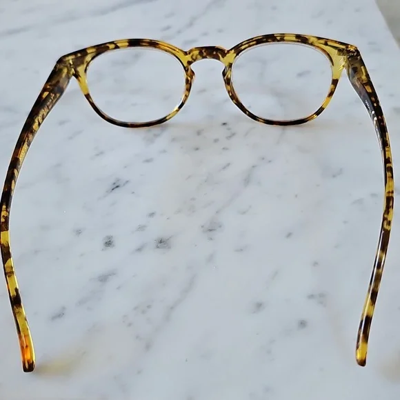 Peepers Kennedy +2.00 Readers - Picture 4 of 7